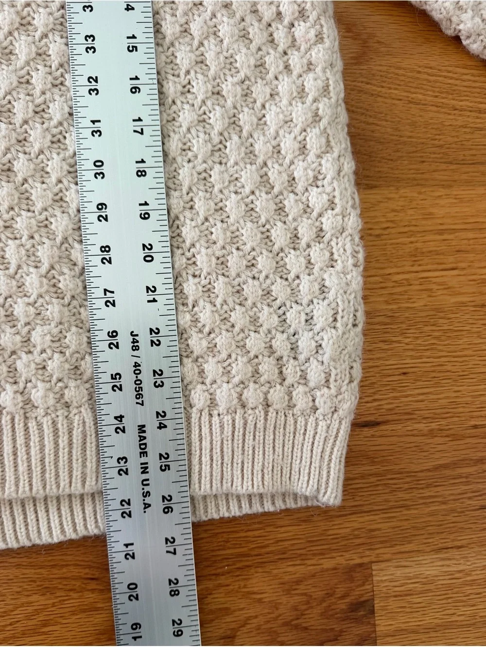 H&M Cable-Knit Crew Neck Pullover Sweater Long Sleeve Women’s Size Ivory NEW